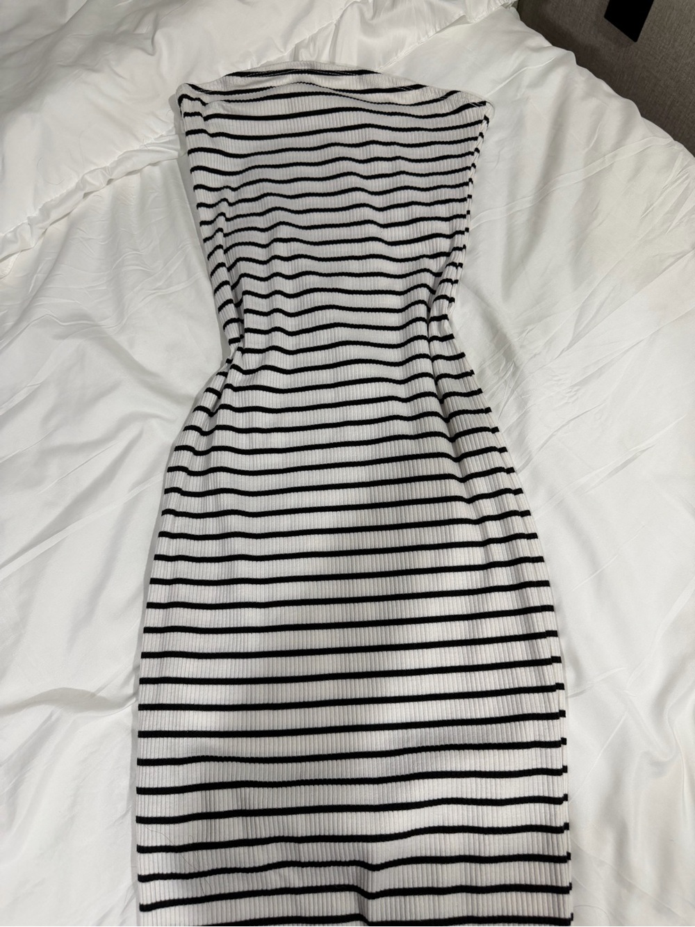 Strapless Black & White Striped Bodycon Dress